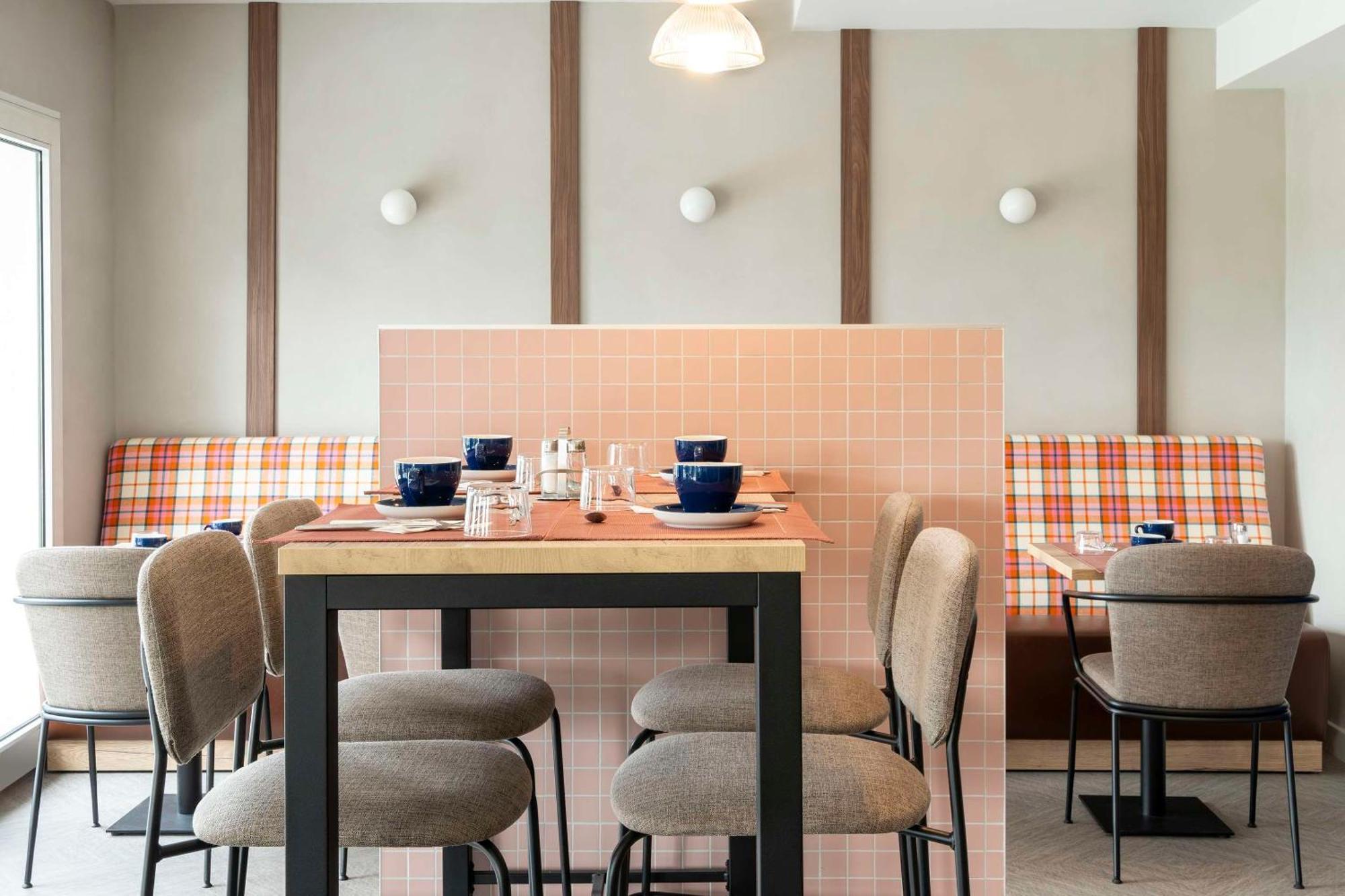 Best Western Kobalt Annecy Nord - Epagny エパニ・メツ・テッシ エクステリア 写真