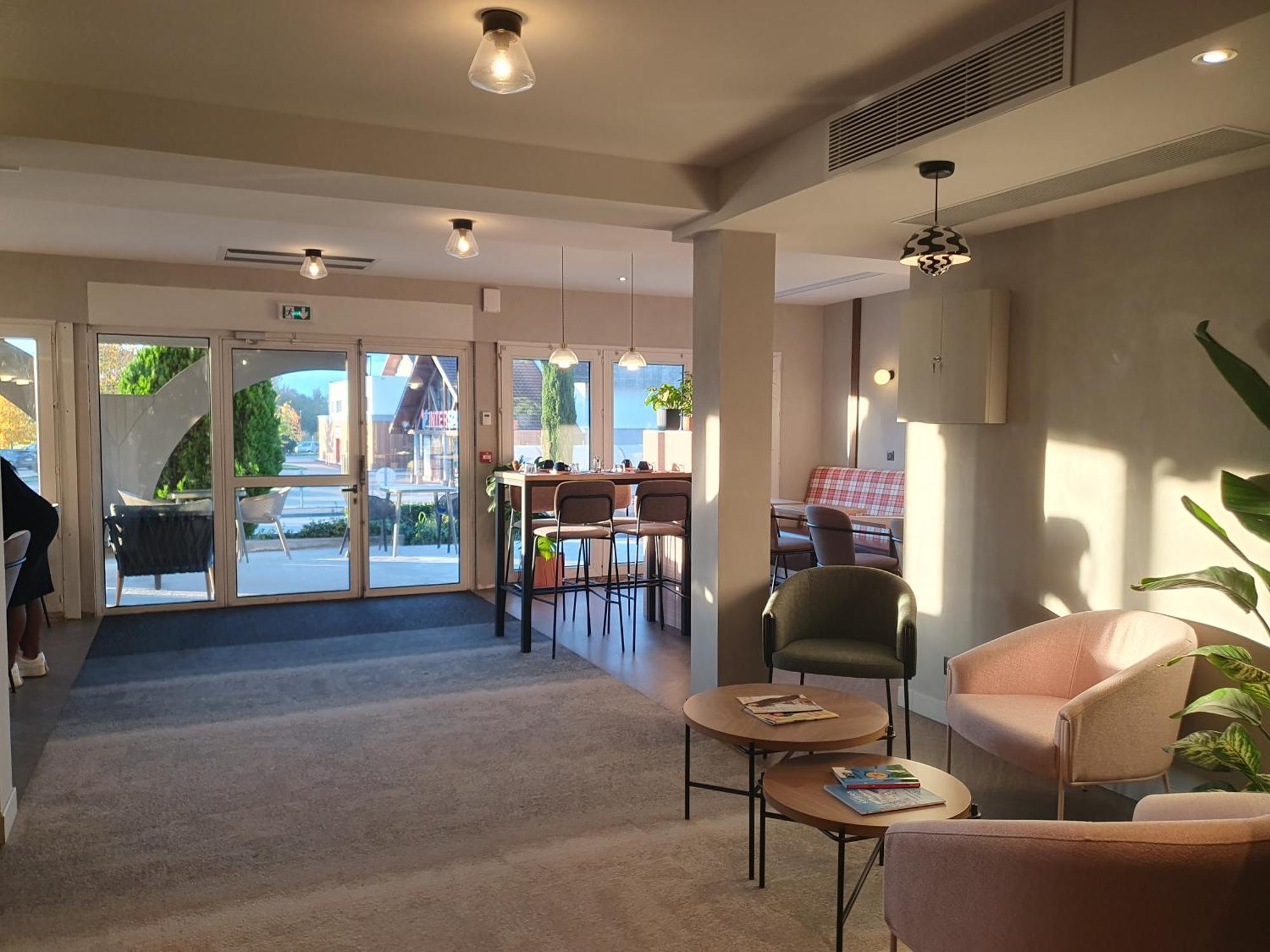 Best Western Kobalt Annecy Nord - Epagny エパニ・メツ・テッシ エクステリア 写真