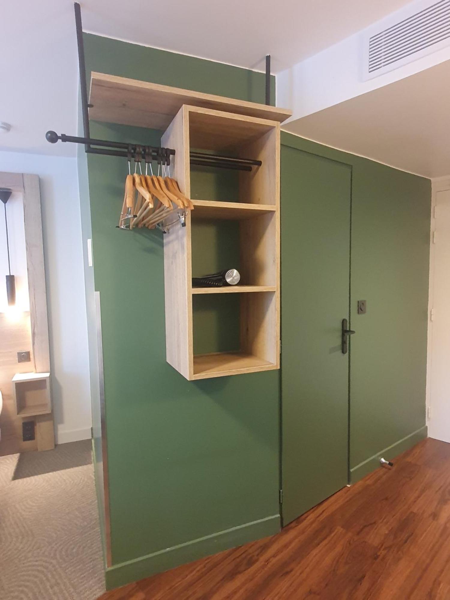 Best Western Kobalt Annecy Nord - Epagny エパニ・メツ・テッシ エクステリア 写真